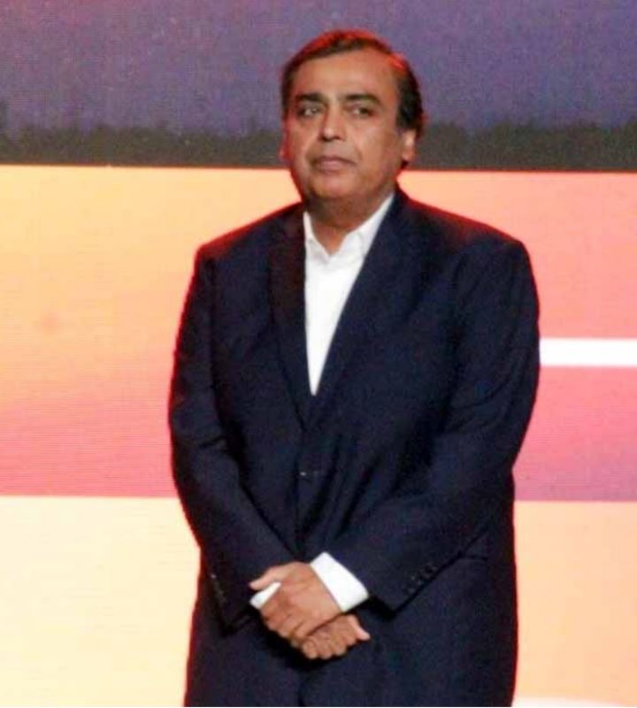 मुकेश अंबानी