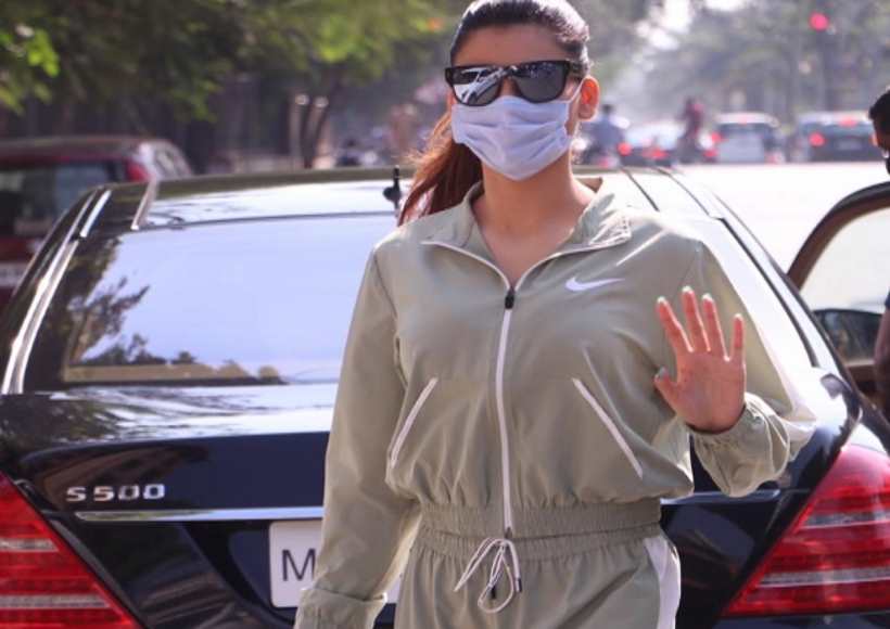 अभिनेत्री उर्वशी रौतेला