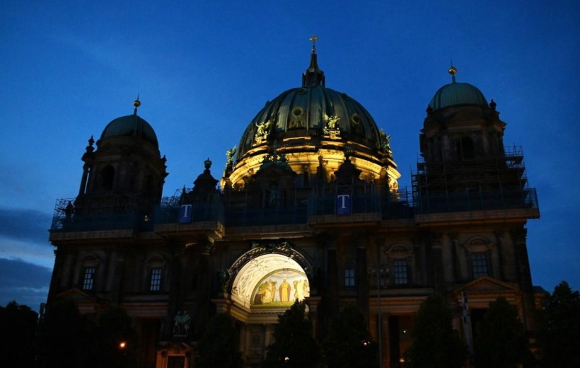 Photo taken on July 29, 2022 shows a night view of the Berlin Cathedral in Berlin, Germany. (Xinhua/Ren Pengfei/IANS)