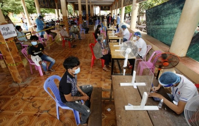 COVID-19 inoculation site in Phnom Penh, Cambodia.