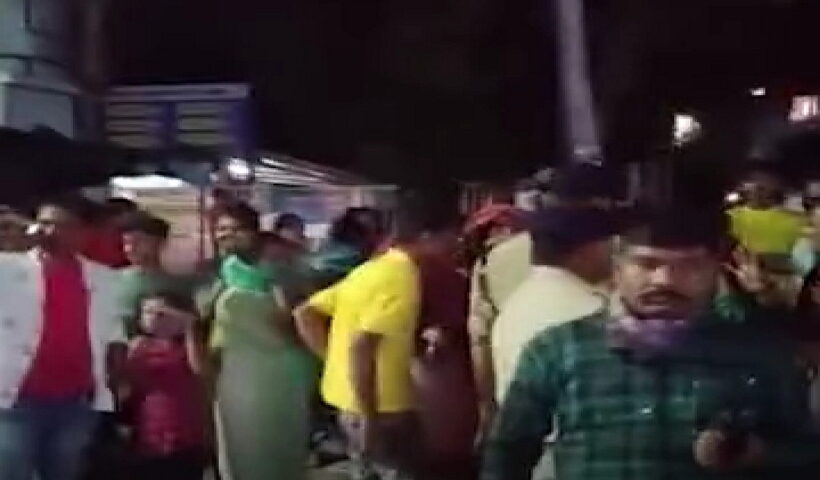 Chlorine gas leak in Bhopal, health of many people deteriorated.