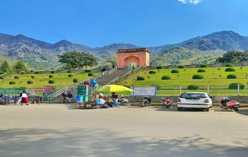 Chashme Shahi in Srinagar as record high temperatures seen.