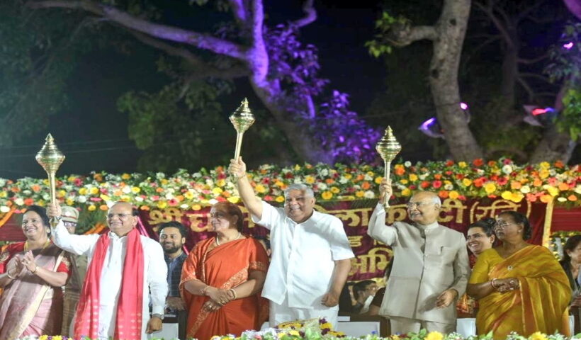 Ravan Dahan took place in Delhi in the presence of Vice President and LG.