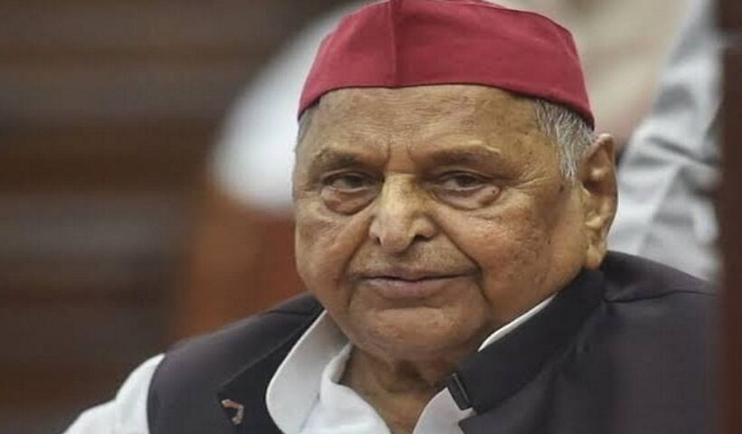 K'taka CM Bommai, Deve Gowda condole demise of Mulayam Singh.(