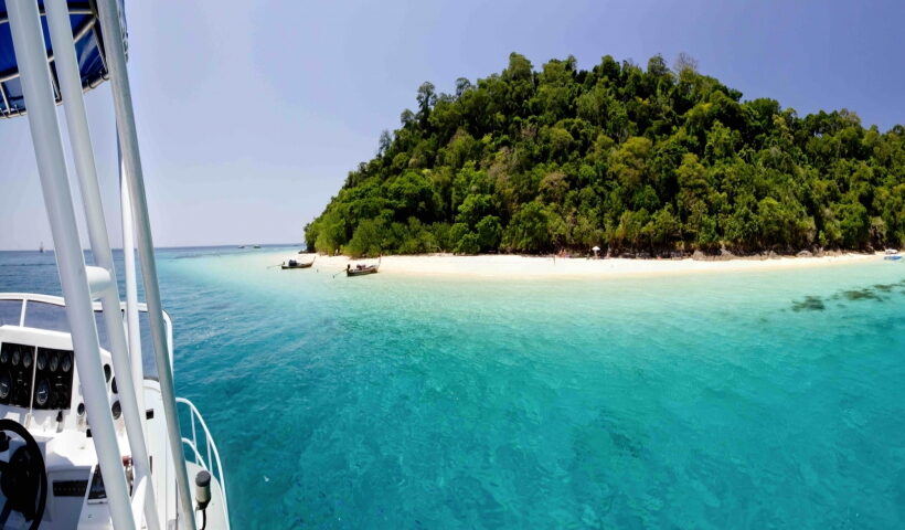 Rediscover Southern Thailand's tropical paradise.