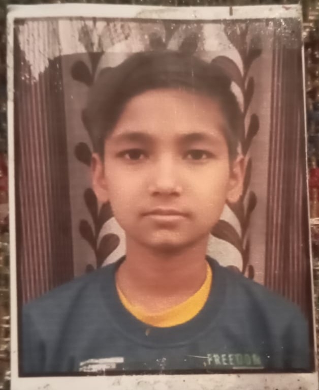 Greater Noida: Teacher beat 5th student with stick, death, FIR lodged.