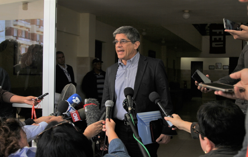 Carlos Fernandez de Cossio, head of U.S. affairs at Cuba's foreign ministry, speaks to reporters in Havana, Cuba, Dec. 12, 2018. Two years after the United States first accused Cuba of alleged sonic attacks against its diplomatic personnel,