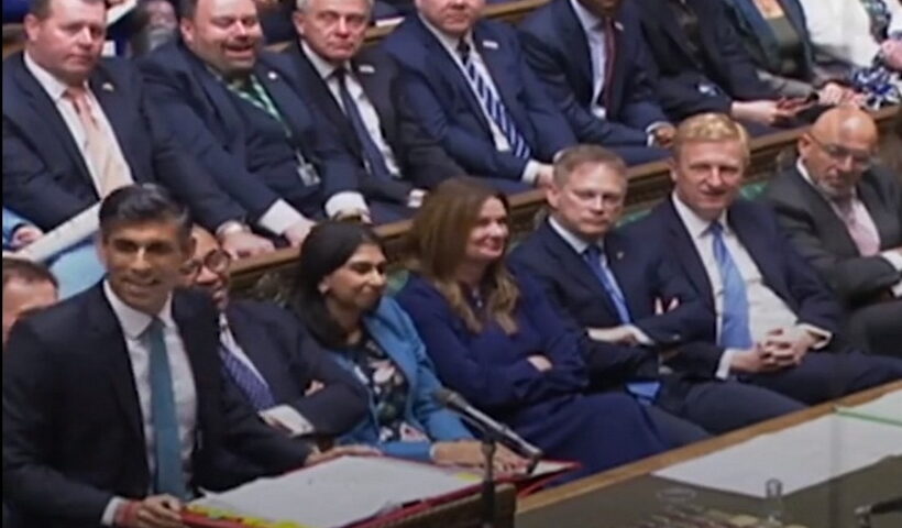 Sunak passes first Commons test, but only just