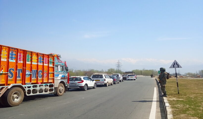 A queue of vehicles seen on the Jammu-Srinagar highway