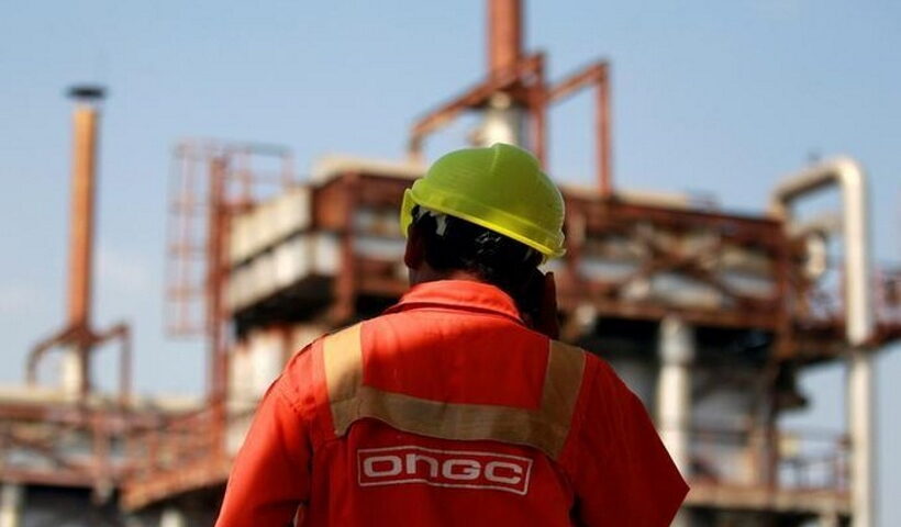 Govt looks to hire private sector executive to head ONGC