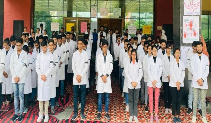 Doctors' association observes 'black day' against Haryana bond policy