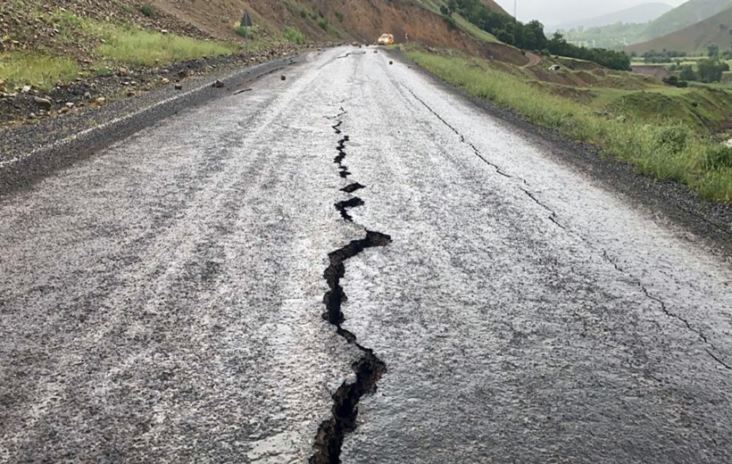 BINGOL (TURKEY), June 14, 2020 (Xinhua) -- A damaged road is seen after an earthquake in Elmali village of Yedisu district of Bingol province, eastern Turkey, on June 14, 2020. An earthquake with a magnitude of 5.7 hit Turkey's eastern province of Bingol on Sunday, the country's Disaster and Emergency Management Authority said