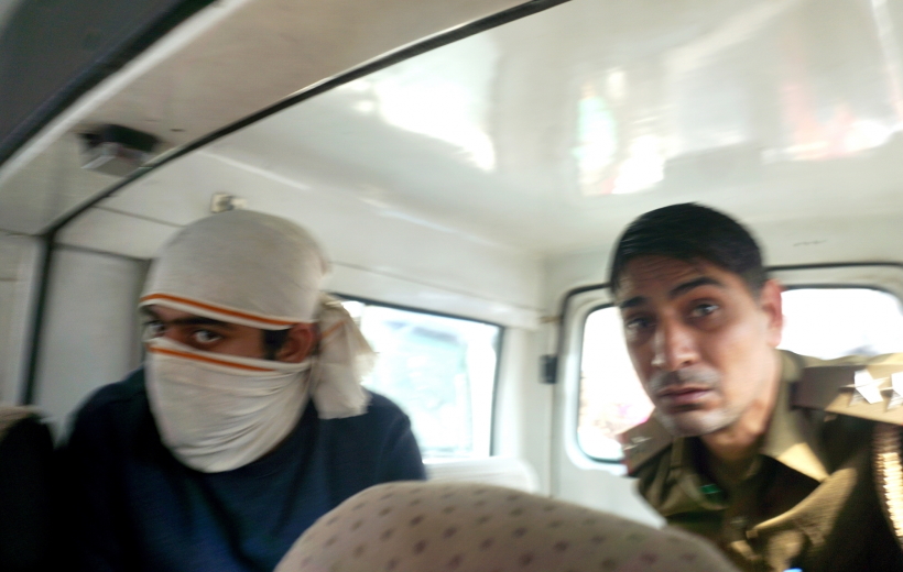 New Delhi: Accused Aftab Poonawala allegedly strangled his live-in partner and sawed her body into 35 pieces which he kept in a 300-litre fridge for almost three weeks at his residence