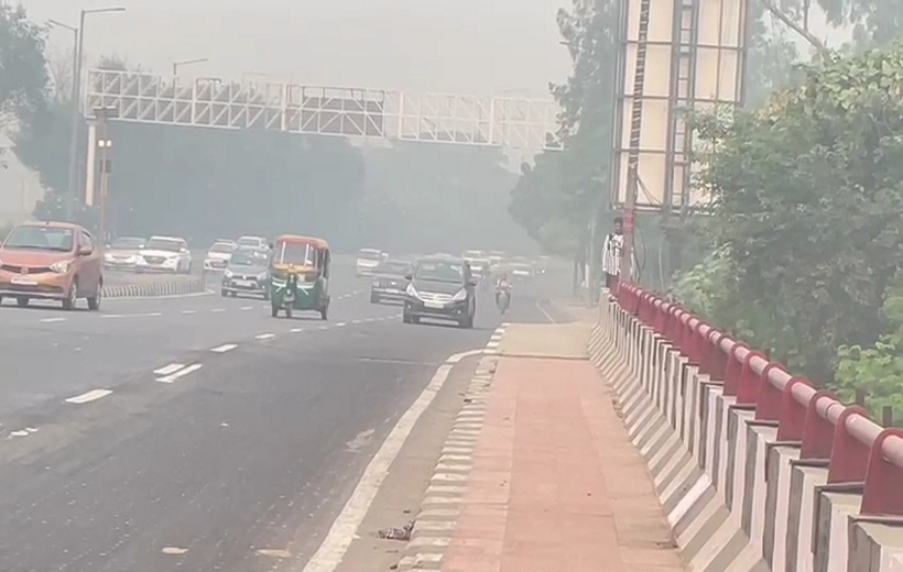 Eye irritation, shortness of breath due to dangerous AQI.