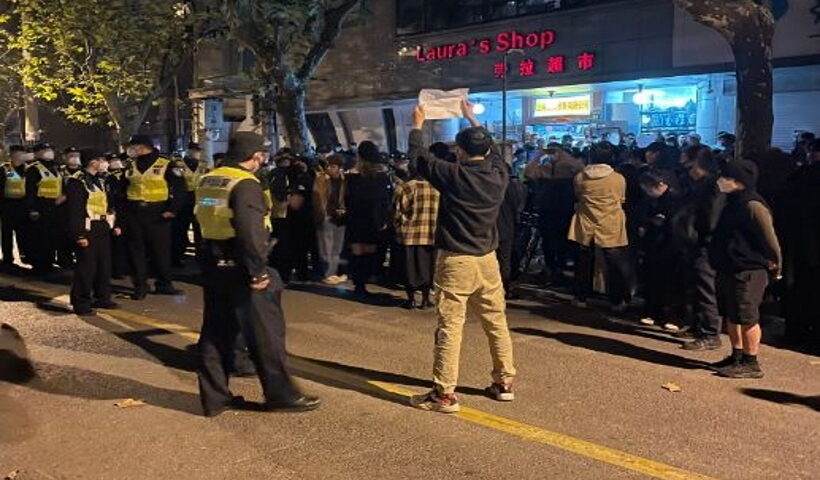 Covid protests widen in China with calls for Xi Jinping to step down