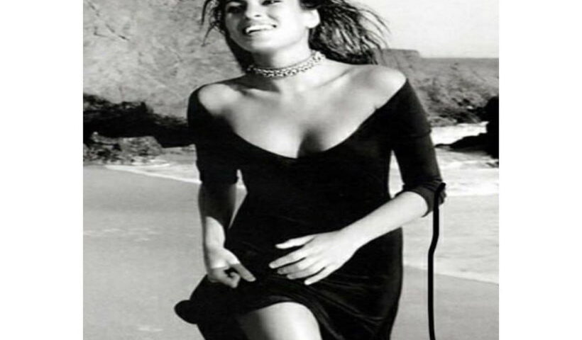 अभिनेत्री इवा मेंडेस