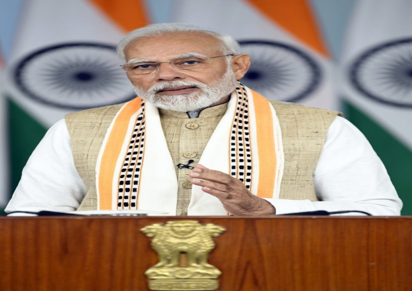 प्रधानमंत्री नरेंद्र मोदी