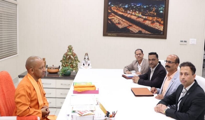 Chief Minister Yogi Adityanath paid a courtesy call on a group of Indian industrialists at his official residence.