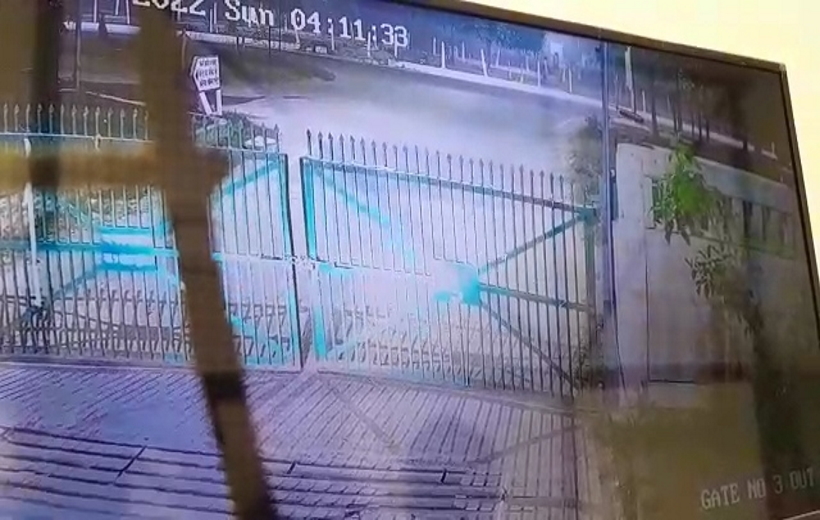 Dominance of bullies, broke the gate of the society by hitting the car.