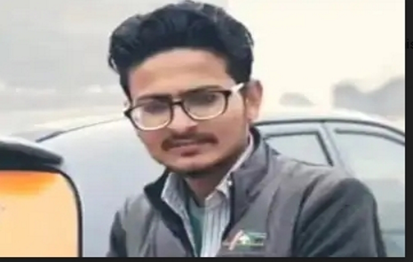 After 10 days, the dead body of a youth missing from Greater Noida was found lying in a drain, identified by tattoo.