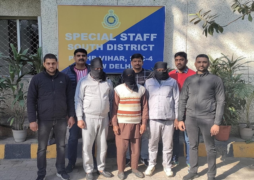 Inter-state illegal arms syndicate busted, three nabbed.