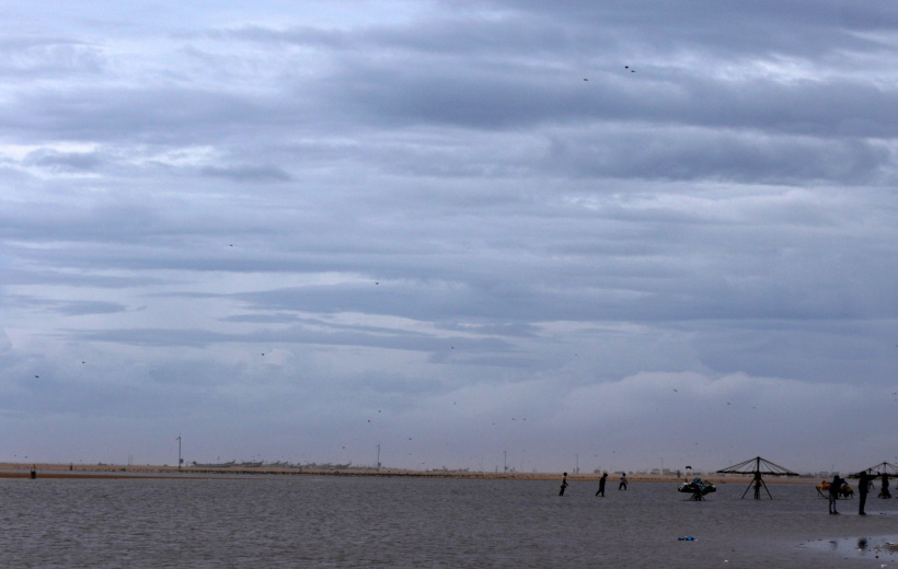 Chennai: Heavy rains lash Chennai due to the effect of Cyclone Burevi, on Dec 5, 2020.