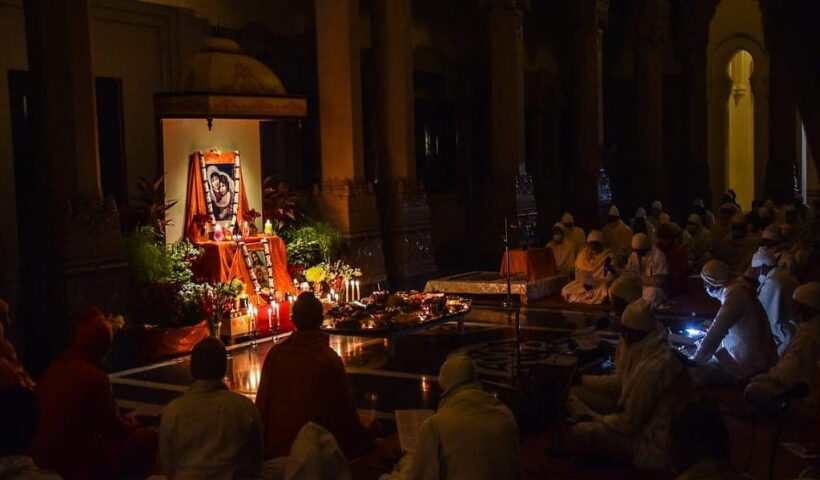 After two years of break mass could take part in Christmas celebration at Belur Math. Release Date & Time: 2022-12-25 11:25