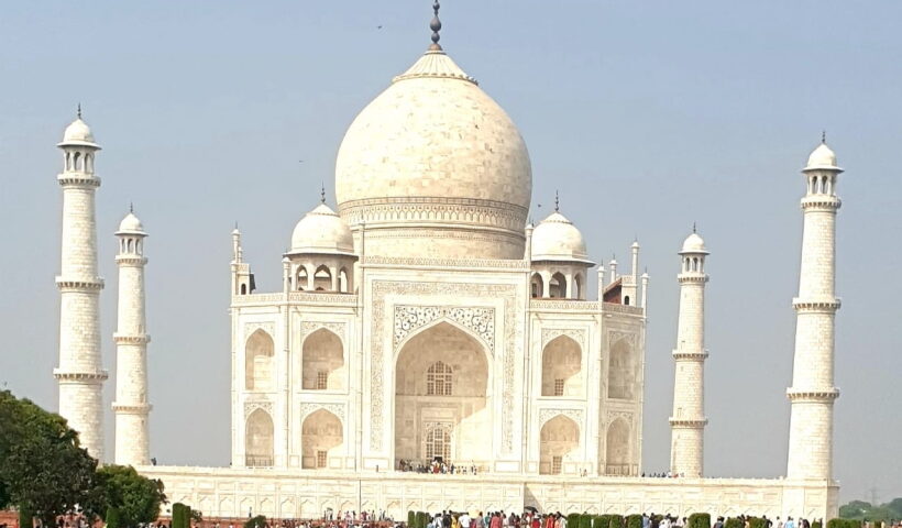 Taj mahal.