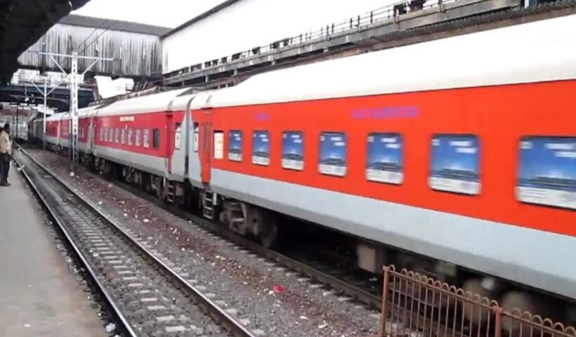 Running late, IAF Sergeant makes hoax bomb call to catch train;