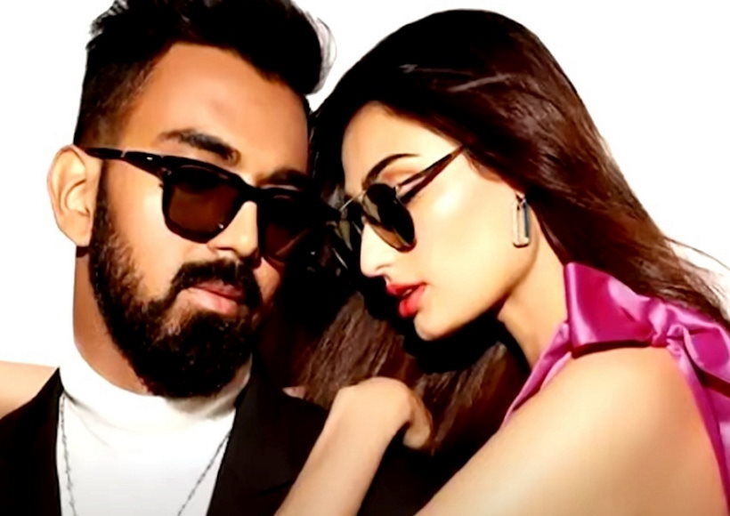 केएल राहुल और अथिया शेट्टी ने अपनी शादी में 'मुझसे शादी करोगी' गाने पर किया डांस