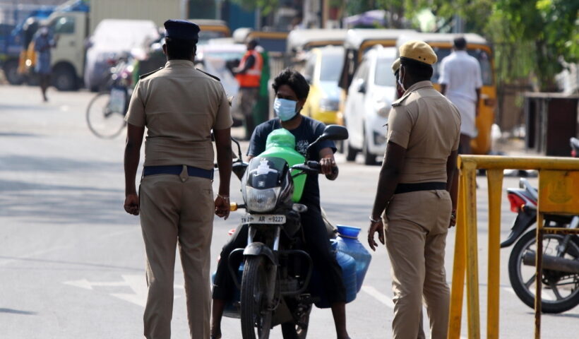 Chennai: Police check up vehicles in Chennai