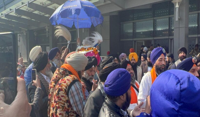 Members of the Afghan Sikh community reached Delhi from Kabul with the last 2 forms of Sri Guru Granth Sahib.