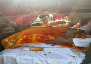 Members of the Afghan Sikh community reached Delhi from Kabul with the last 2 forms of Sri Guru Granth Sahib.