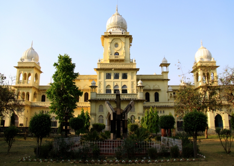 Lucknow University.