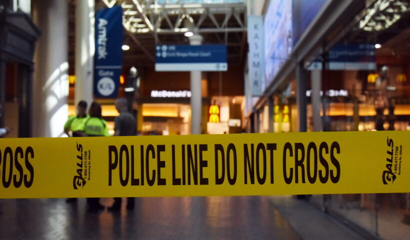 WASHINGTON D.C., Sept. 11, 2015 (Xinhua) -- McDonald's in Union Station is taped off following the shooting, in Washington D.C., capital of the United States, Sept. 11, 2015. One man was shot and another woman was stabbed at Washington D.C.'s Union Station Friday as the country was commemorating the 14th anniversary of the 9/11 terrorist attacks, according to local police. The stabbing and shooting happened