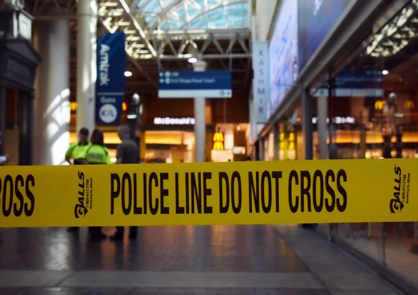 WASHINGTON D.C., Sept. 11, 2015 (Xinhua) -- McDonald's in Union Station is taped off following the shooting, in Washington D.C., capital of the United States, Sept. 11, 2015. One man was shot and another woman was stabbed at Washington D.C.'s Union Station Friday as the country was commemorating the 14th anniversary of the 9/11 terrorist attacks, according to local police. The stabbing and shooting happened