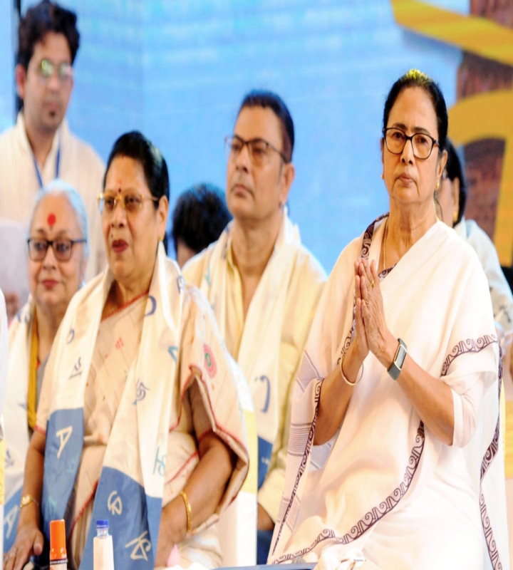 सीएम ममता ने अनिवासी बंगालियों के लिए आपात स्थिति में संवाद करने के लिए पोर्टल लॉन्च किया