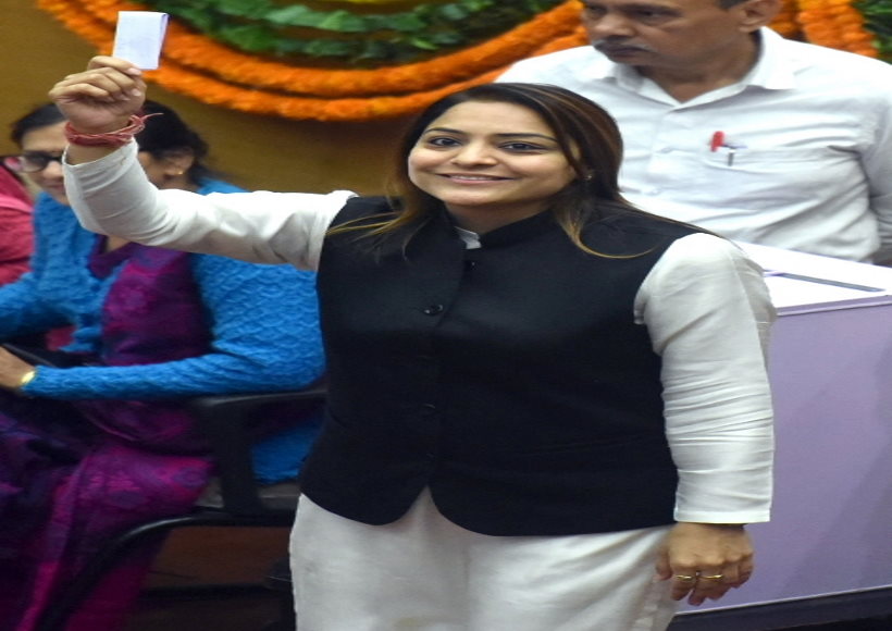 आप की शैली ओबेरॉय बनी दिल्ली की नई मेयर