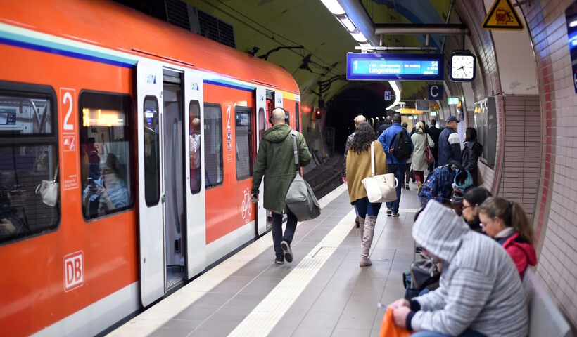 FRANKFURT, Nov. 13, 2018 (Xinhua) -- People walk on the platform of railway station Ostendstrasse in Frankfurt, Germany, on Nov. 13, 2018. An urban rail vehicle, or S-train, hit people Tuesday afternoon at the railway station Ostendstrasse near the European Central Bank in Frankfurt, leaving one dead, two injured, the local fire department reported via twitter