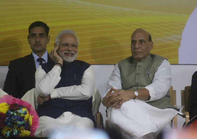 पीएम मोदी ने वरिष्ठ मंत्रियों के साथ बजट सत्र की रणनीति पर की चर्चा