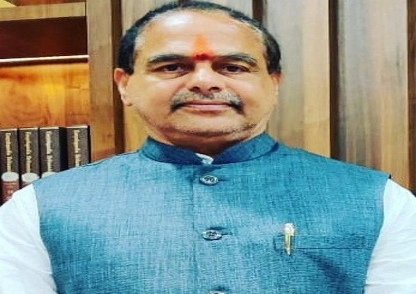 आंध्र प्रदेश विधानसभा में वाईएसआर कांग्रेस व टीडीपी विधायक भिड़े