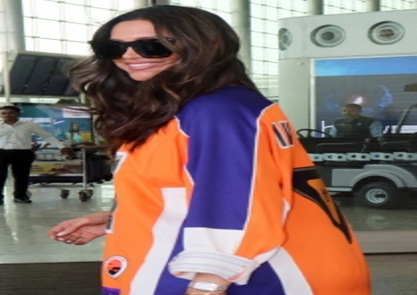 क्या दीपिका पादुकोण ने एयरपोर्ट पर जेसन डेरुलो को किया इग्नोर!