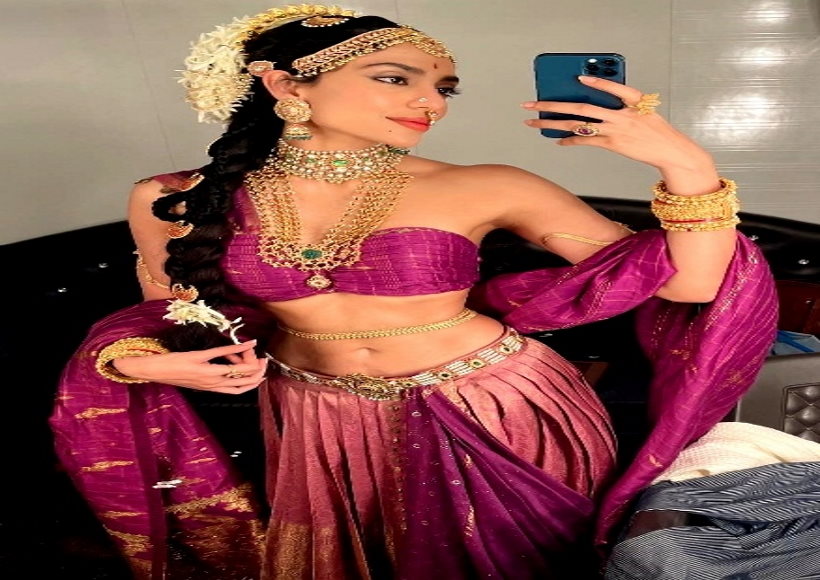 शोभिता ने शेयर की 'पीएस1', 'पीएस2' की पुरानी तस्वीरें