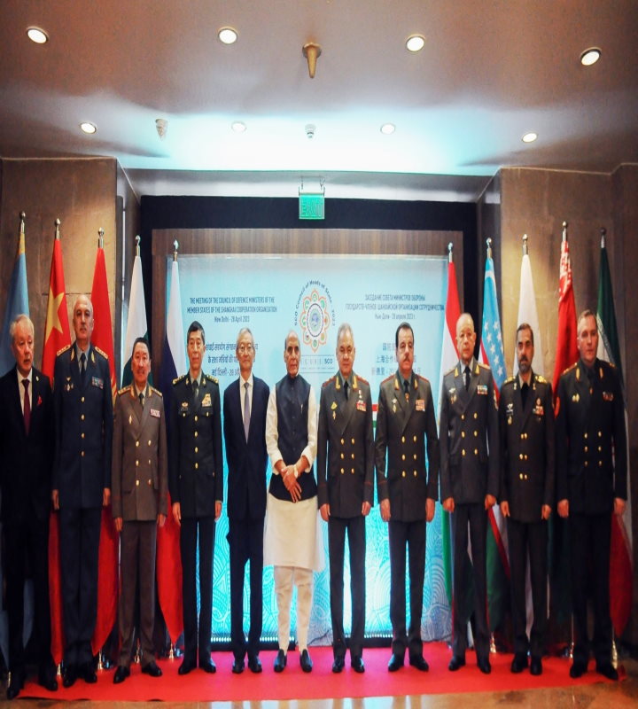 एससीओ की बैठक में बोले राजनाथ, आतंकी गतिविधियों के लिए मदद, पैसा मुहैया कराने वालों की जवाबदेही तय हो