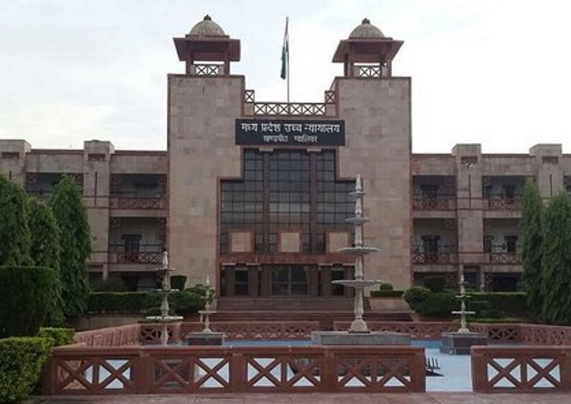 जबलपुर हाईकोर्ट ने छिंदवाड़ा एसपी को निलंबित करने का आदेश दिया