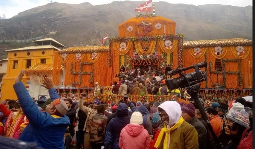 बद्रीनाथ के कपाट खुलने के बाद 'चमत्कार', पुरोहित मान रहे देश के लिए शुभ संकेत