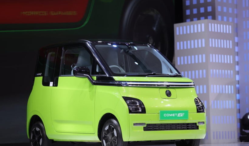 एमजी मोटर ने भारत में सबसे सस्ता ईवी लॉन्च किया, कीमत 7.98 लाख रुपये से शुरू