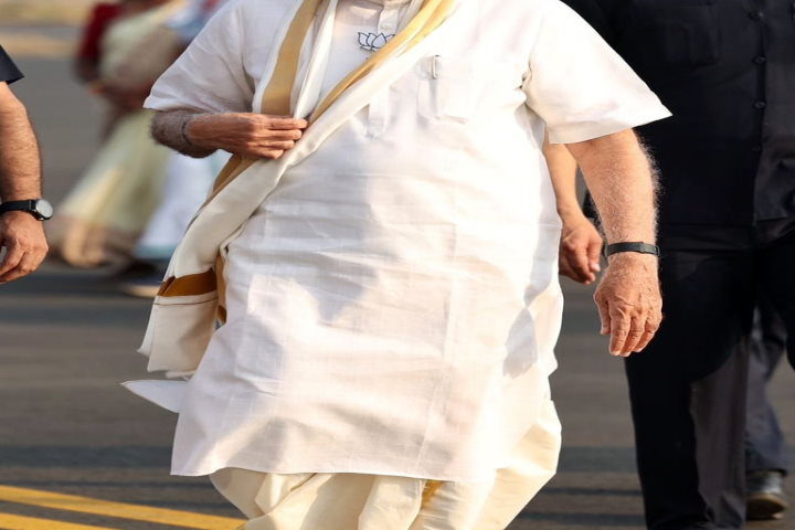 केरल: पीएम मोदी के संबोधन से पहले हिरासत में यूथ कांग्रेस कार्यकर्ता
