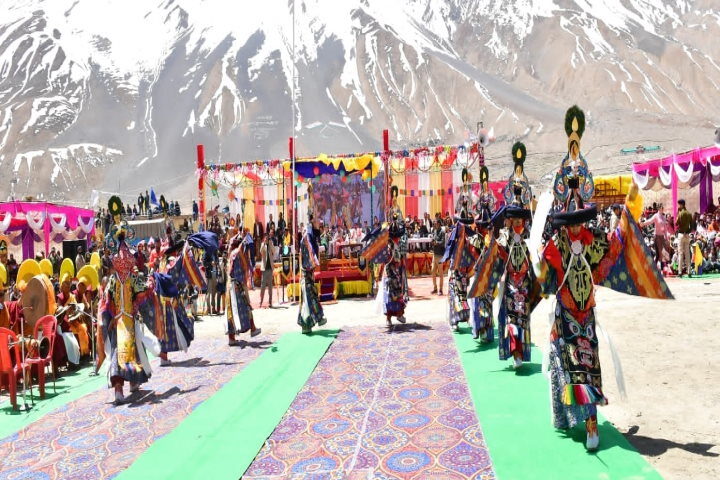 हिमाचल के सीएम ने 2.15 लाख कर्मियों के लिए 3 फीसदी डीए की घोषणा की