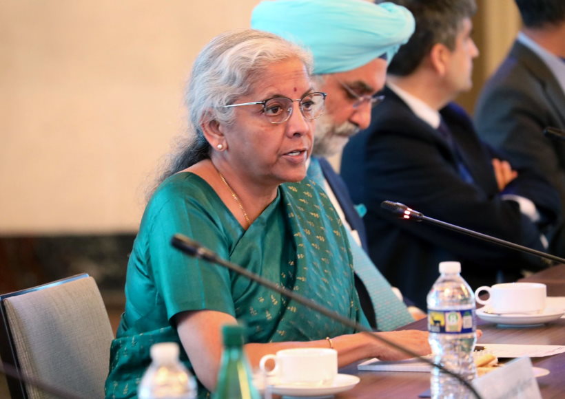 भारत सुधार के एजेंडे के लिए प्रतिबद्ध है: सीतारमण
